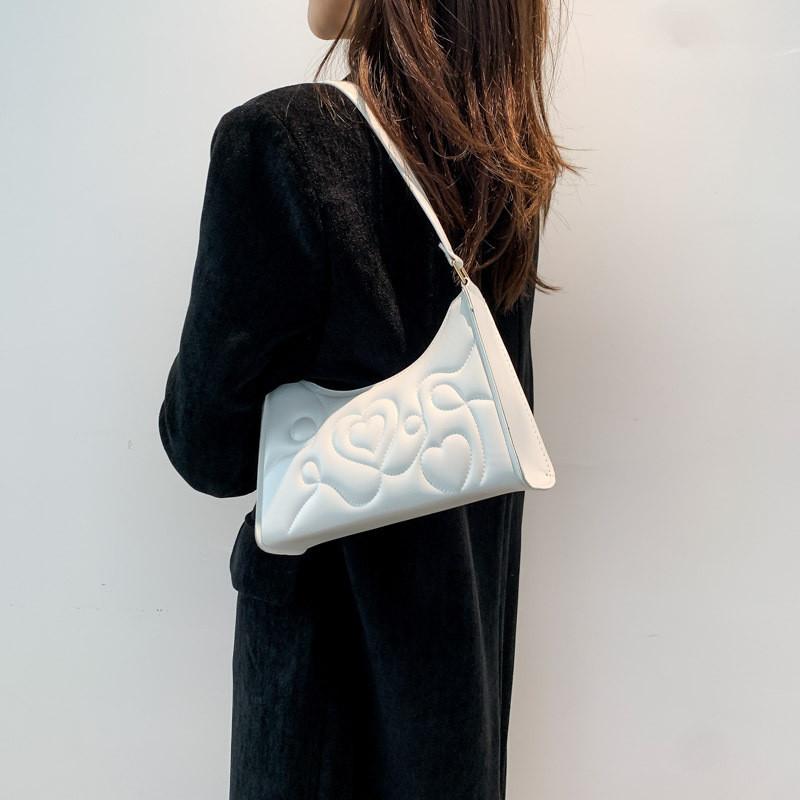 Stylish Pu Leather Shoulder Bag For Women With Zipper Closure And Inner Pouch