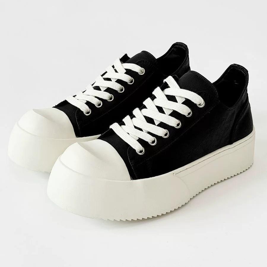 Lässige Board-Schuhe Herren Schwarz Dicke Sohle Höhenerhöhend Atmungsaktiv Promi-Stil Pendeln Schuhe mit großem Zeh Low-Top-Schuhe