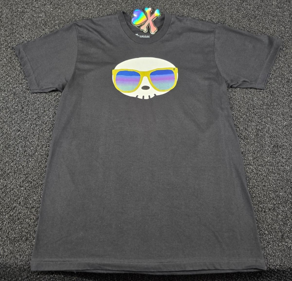 NWT Tokidoki T-Shirt Large Black Skull Shades Star Cross Bones S разноцветный