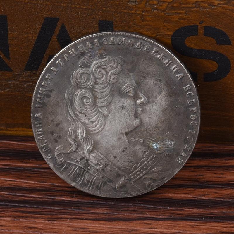 Antique, Russian 1730, Anna Ivanovna, Creative Decorative Coin, European and American Palace Style Toy, Retro