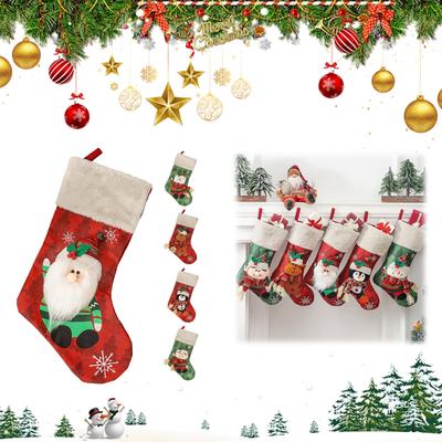 3D Design Red-Green Xmas Stocking 18In Hanging Xmas Stocking Xmas Gifts Candy Bag for Family Holiday Christmas Party Decoration