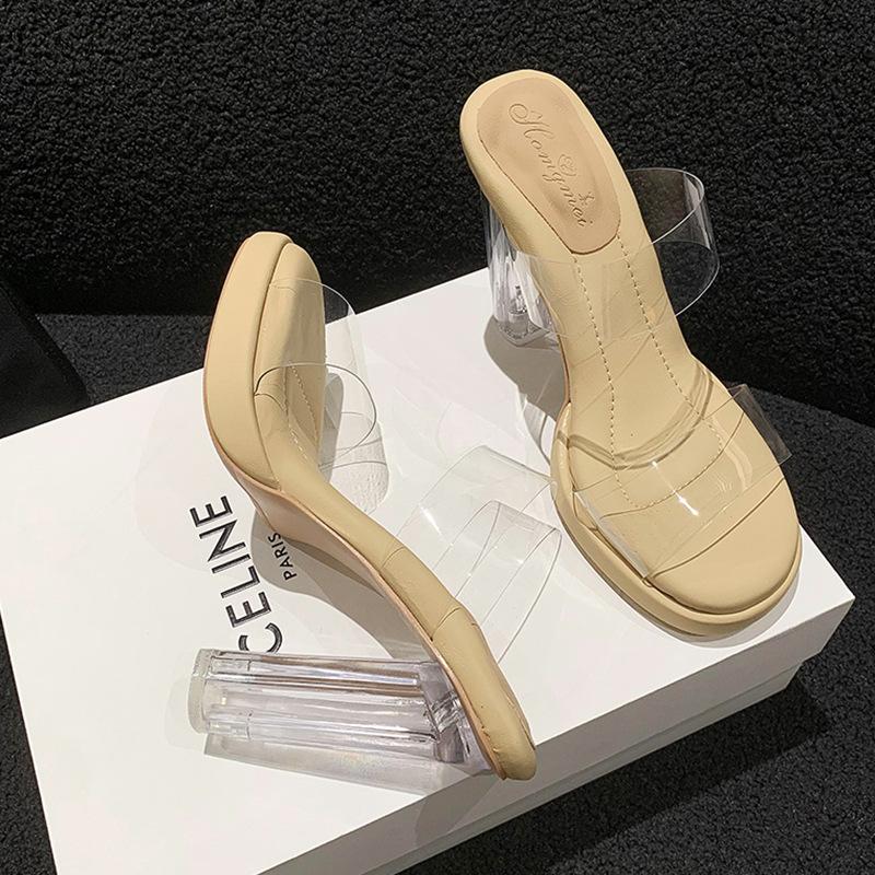 Small people are not tired of high heels women's sandals summer new transparent design crystal cool slippers outside