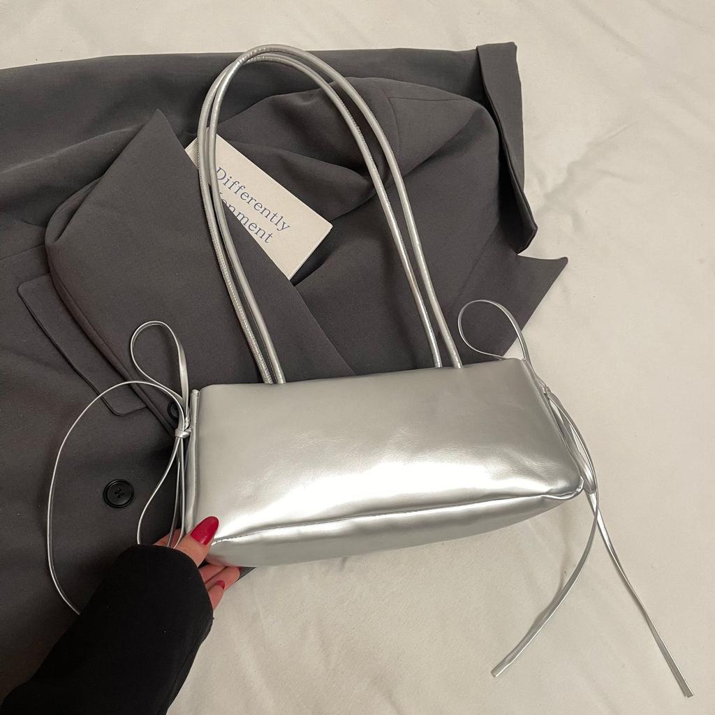 New Korean Cute Girl Underarm Bags with Versatile and Fashionable Bow Pillow Bag Texture Shoulder Bag