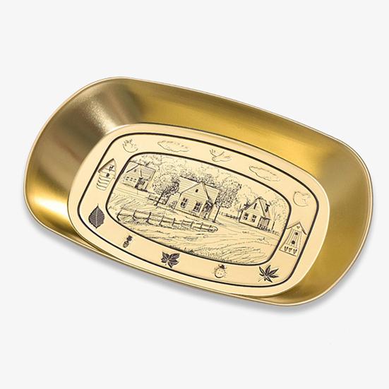 Outdoor Camping Fruit Plate Heavy Duty Vintage Tinplate Fruit Dish Multi-purpose Treats Candies Desserts Snacks Serving Tray