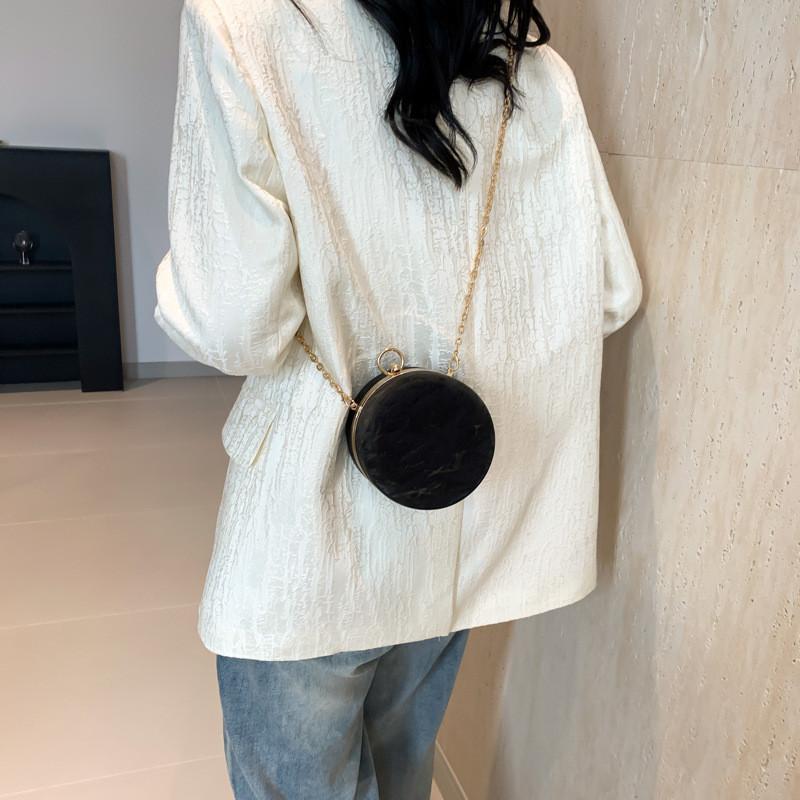 Chic Round Chain Shoulder Bag For Women 2024 Spring Trendy Small Purse