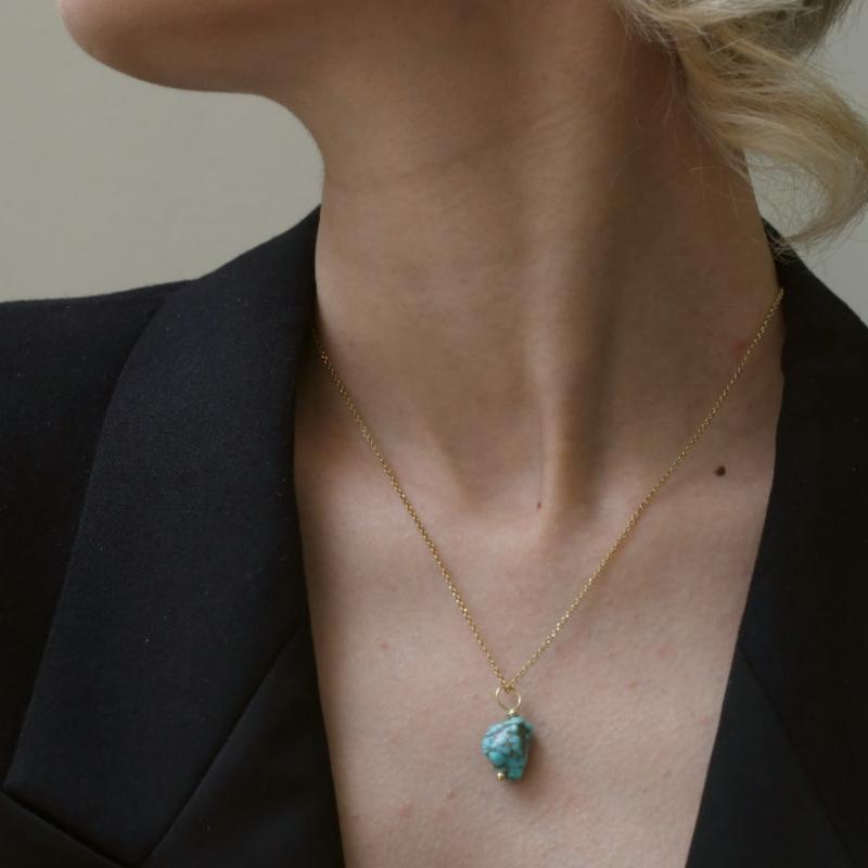 Natural turquoise clavicle necklace for men and women, personalized niche necklace