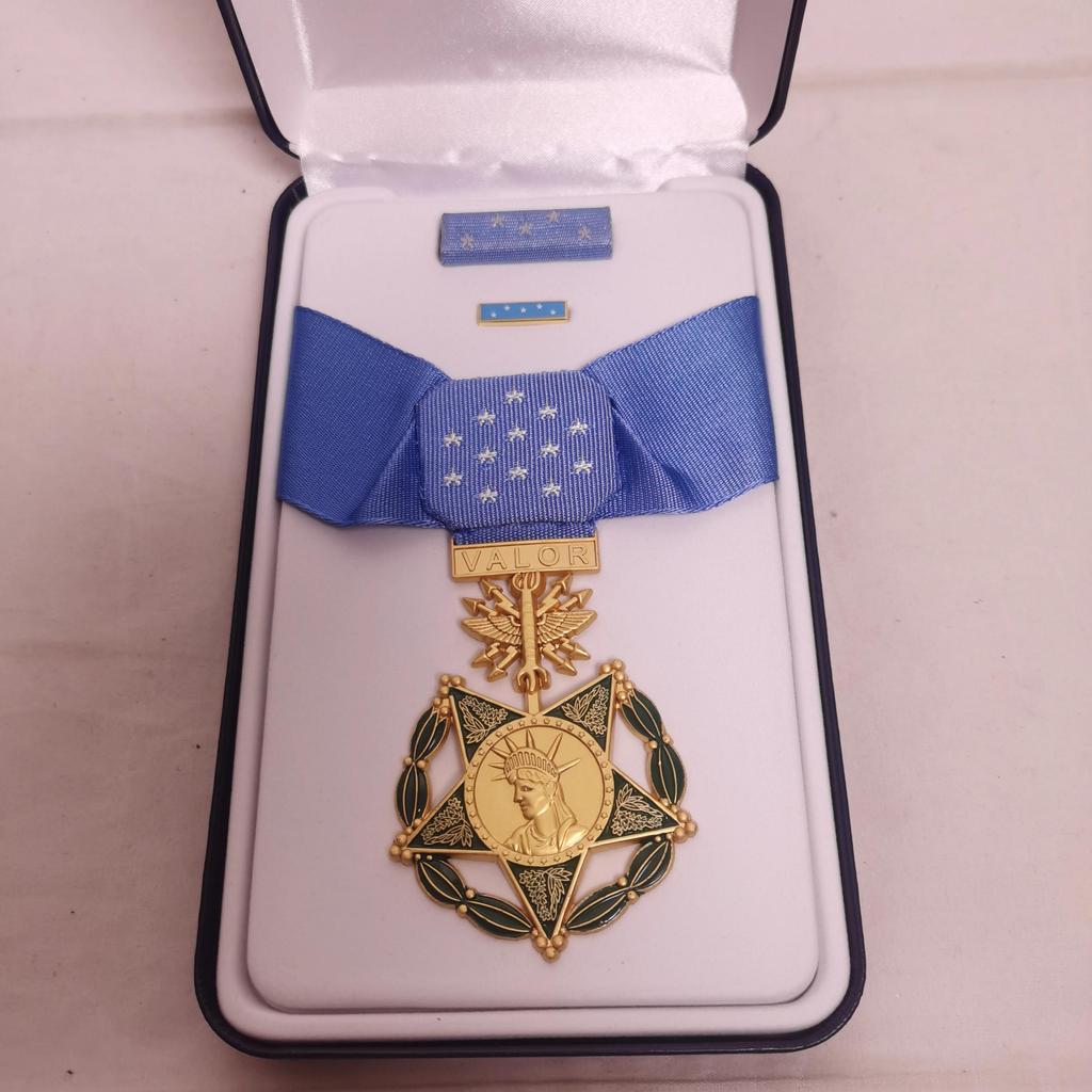 United States Badge Sea Medal Land Medal of Honor Air Three