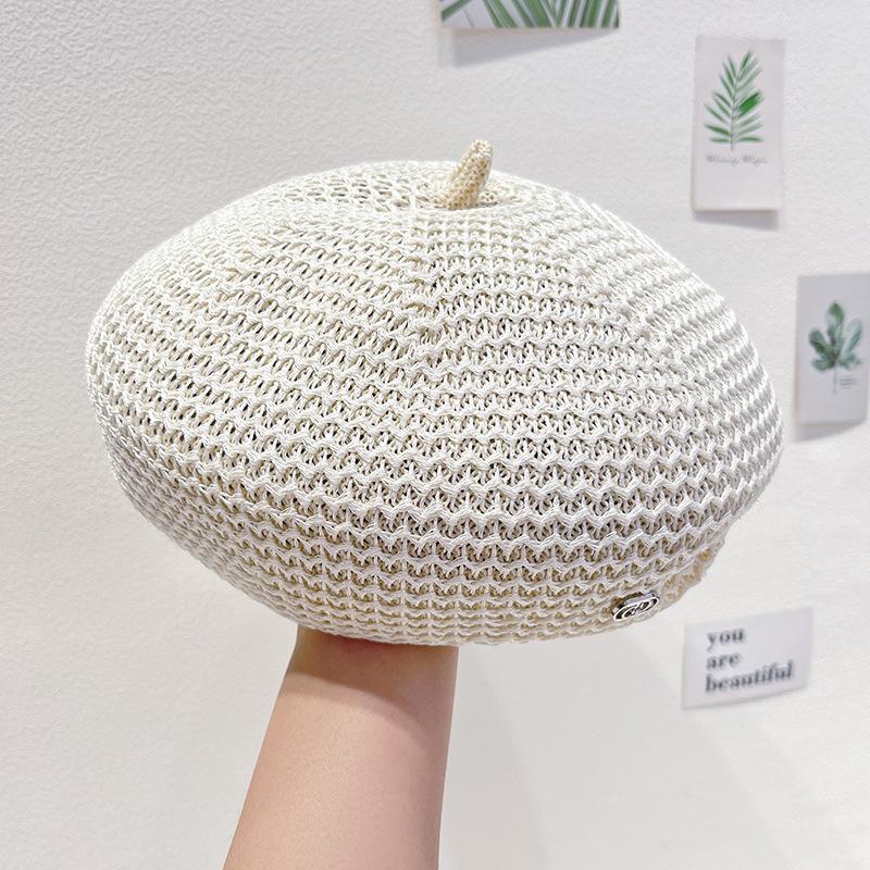 New Spring and Summer Black Temperament Elegant Painter Hat Female Face Small Versatile Breathable Thin Beret