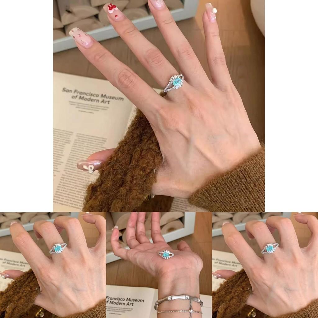 Exquisite Vintage Style Aquamarine Ring For Women With Elegant Geometric Design