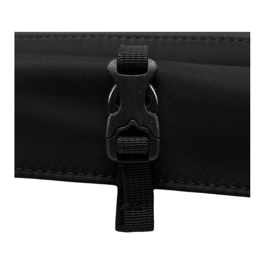 Li Ning Trendy Sports Series Casual Minimalist Versatile Nylon Shoulder Crossbody Chest Bag Waist Bag Unisex bags Black ABDV349-1