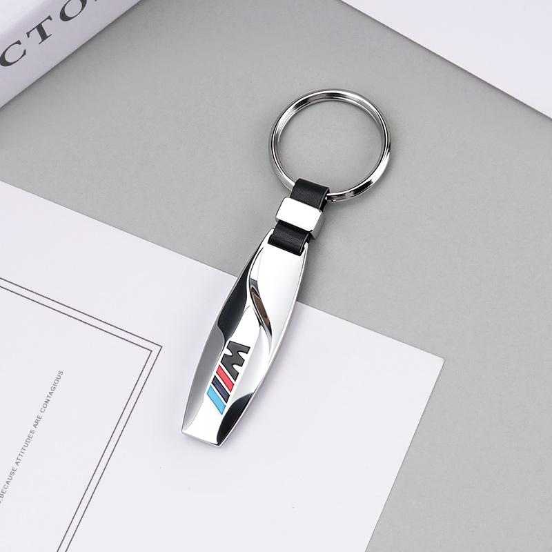 3D Metal Car Emblem Keyring Car Key Chain Accessories For BMW 50TH X1 X3 X5 X7 F10 F34 F07 X4 G32 G11 G20 F20 F10 1 3 5 Series zjvg31