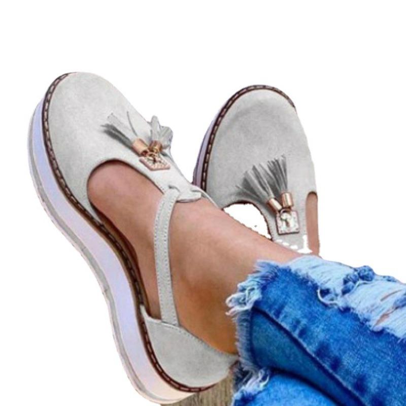 Summer Sandals Women's Thick-soled Tassel Large Size Buckle Flat-bottomed Casual Sandals Women