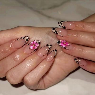 Unhas falsas – Pontas e unhas postiças