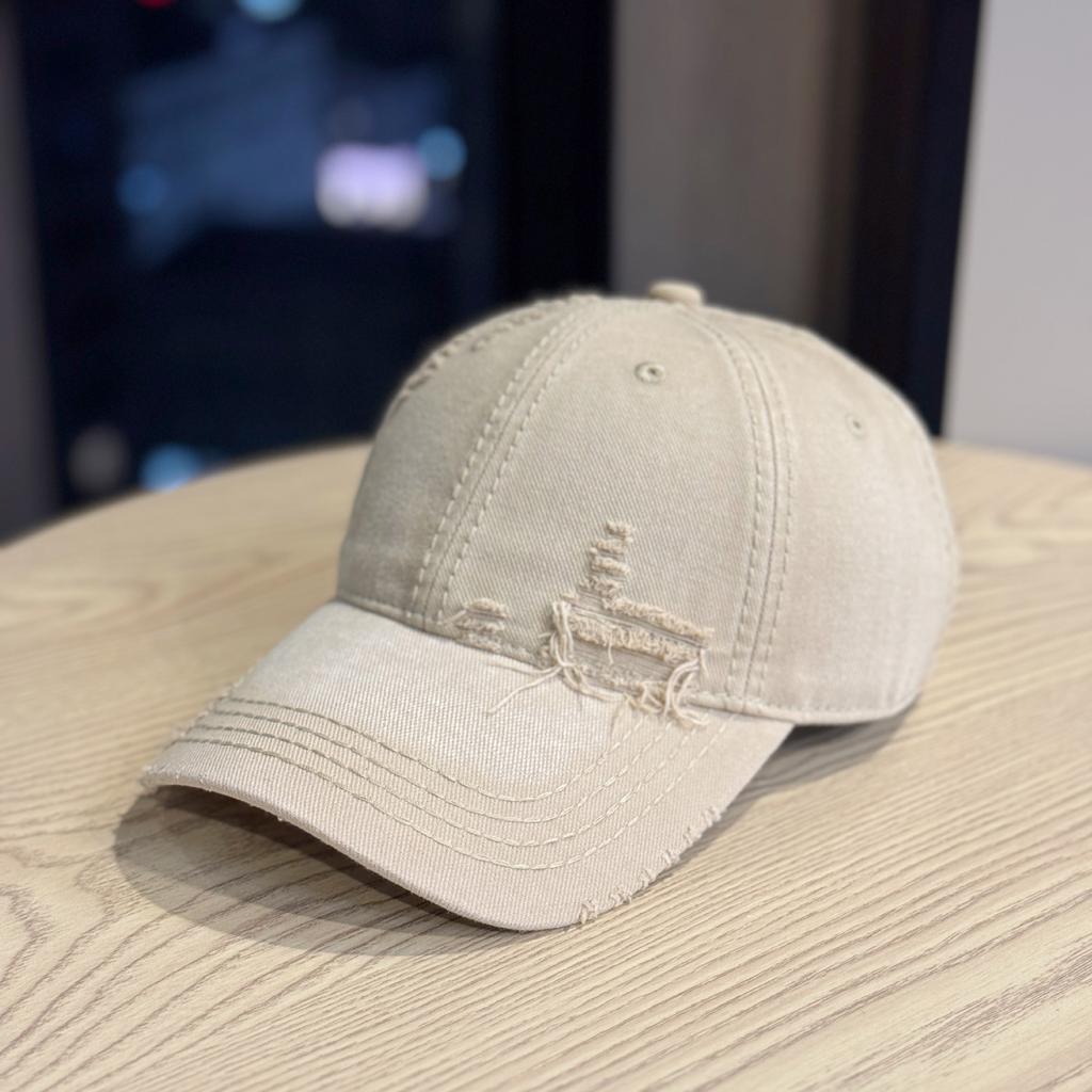 New Retro Niche Design Letter Embroidered Baseball Cap for Women with Large Head Circumference Rivets Wide Brim Face Showing Small Duck Cap for Men