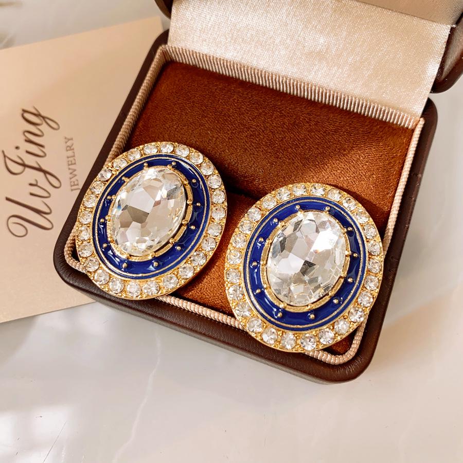 Vintage Silver Needle Diamond-Inlaid Oval Stud Earrings: Exquisite Niche Fashion Jewelry for Women серебряная игла - золото - синий