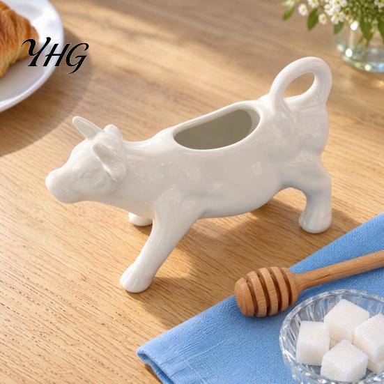 Kitchen Dining Accessory Puking Cat Ceramic Sauce Container, Novelty Glazed Serving Condiment Server Decorative Fun Kitty Pitcher for Salad Dressings
