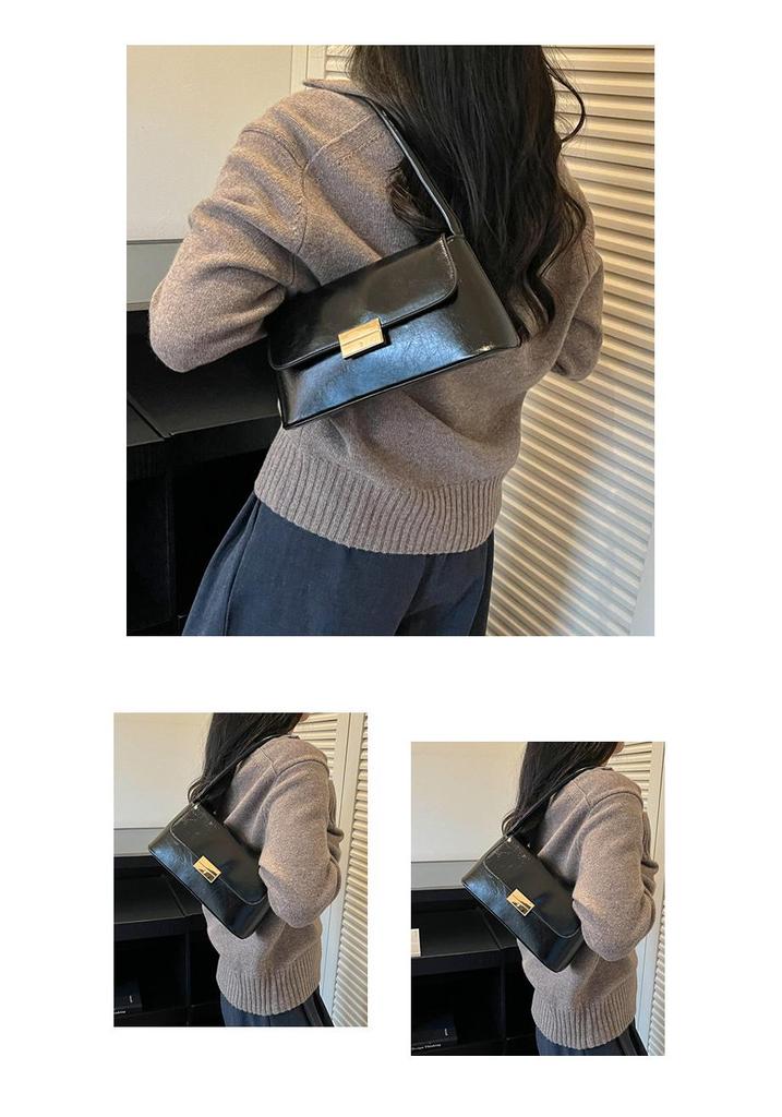 2026 Summer Women's Large Capacity Crossbody & Shoulder Bag: Exquisite Small Square for Commuting
