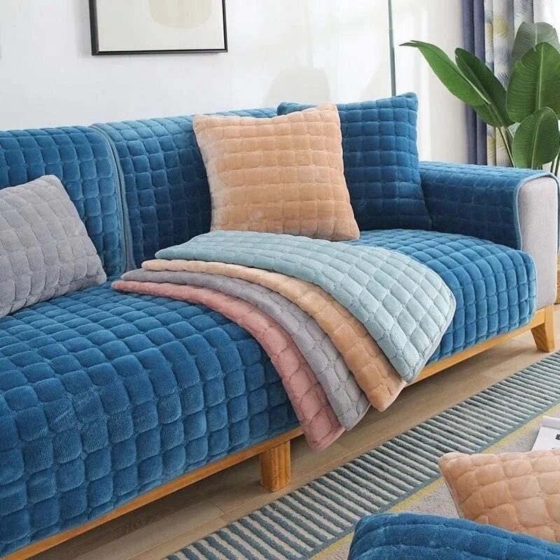 Velvet Sofa Cover Universal Plaid Plush Non-Slip Thickened Living Room Sofa Cover Warm Flannel Sofa Cushion Armrest Back Towel