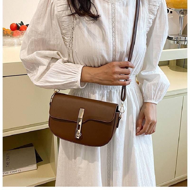 Trendy Pu Leather Saddle Bag Vintage Style Single Shoulder Underarm Bag For Everyday Use