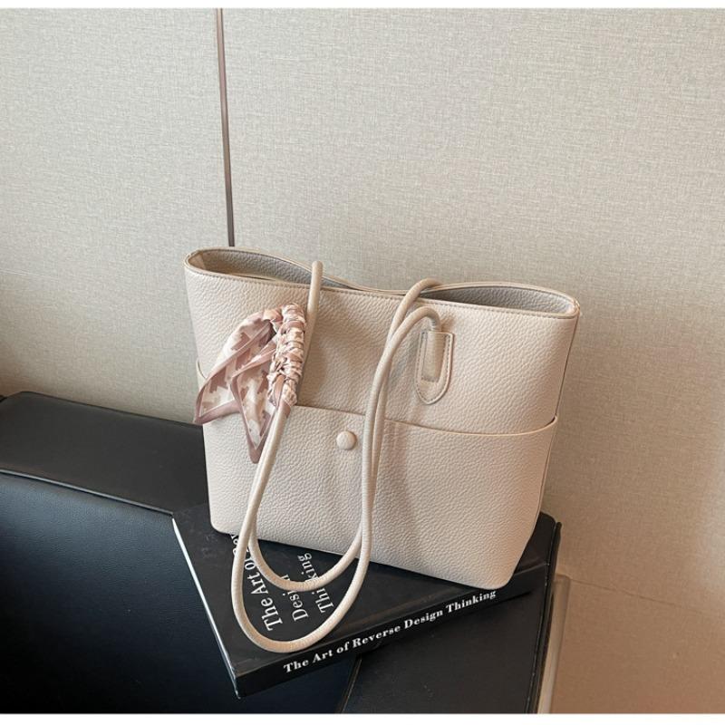 Large Capacity Tote Bag Women's New Retro Casual Handbag Versatile Fashion Commuter Shoulder Bag