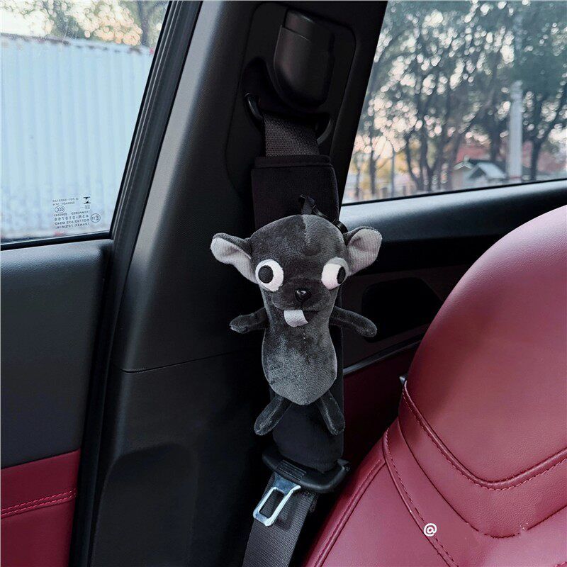 

Cute Doodle-Style Chihuahua Car Seatbelt Shoulder Cover, Car Interior Decoration, Anti-Wear, Dirt-Resistant, Anti-Neck-Strangling, Unisex Black - Scruffy Chihuahua Seatbelt Shoulder Cover