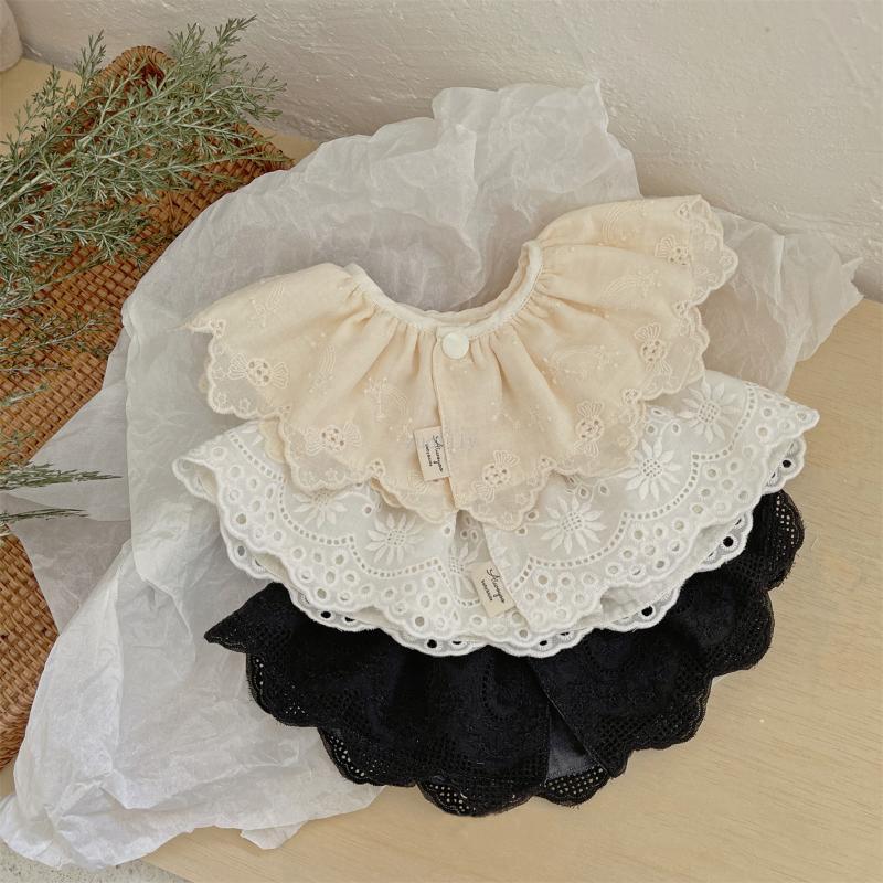 Lace Bib Baby Accessories Korean Kids White Collar Hollow Female Baby Bib Scarf INS European Princess Retro Sweet Fake Collar