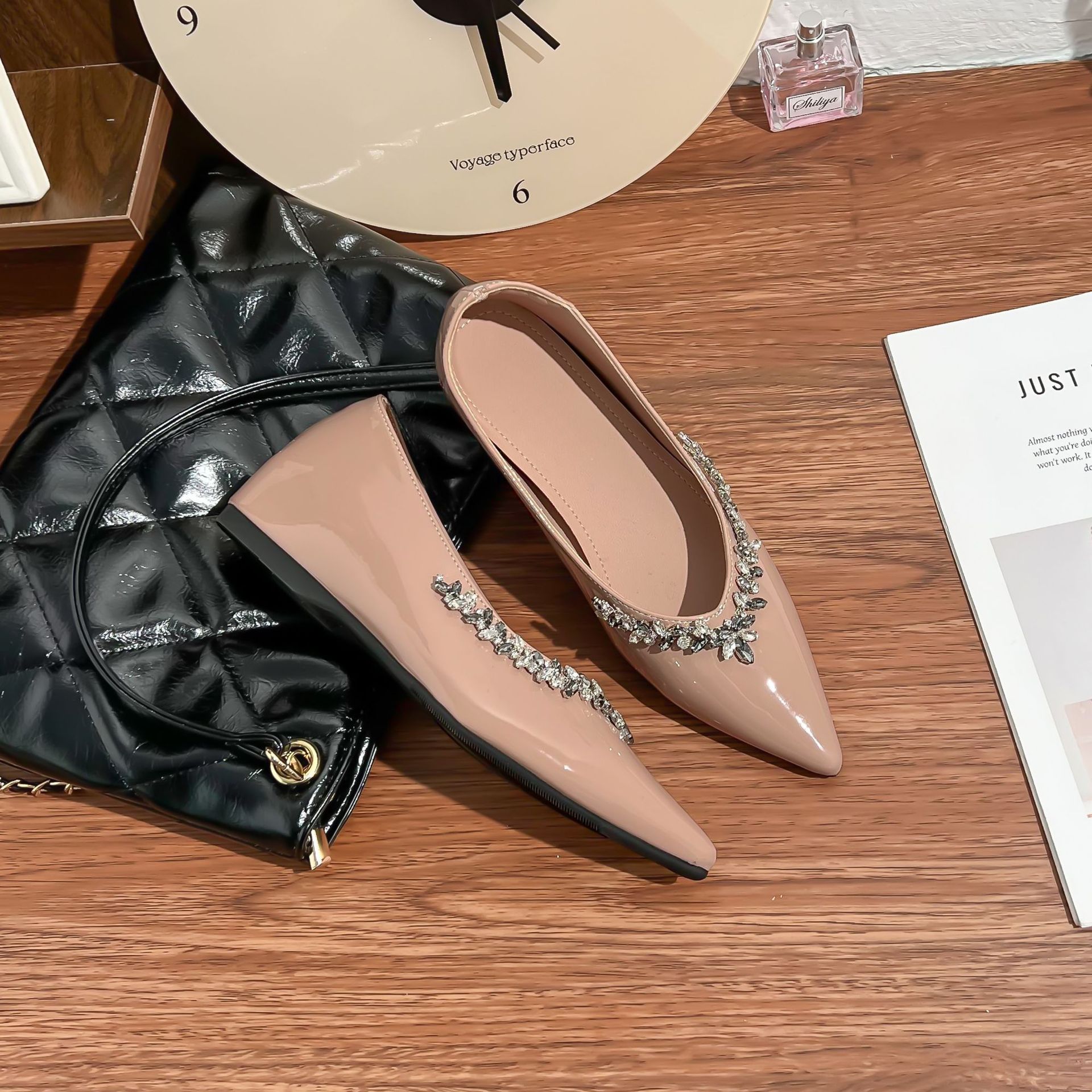 

Grape mother summer new flat-bottomed single shoes women s inner height increase sparkling rhinestone French temperament small pointed light luxury wo 35