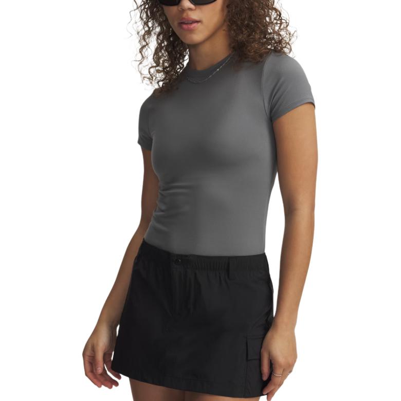 

Under Armour Solid Slim Fit Round Neck Short Sleeve T-Shirt Women tops 6000341-709 XL