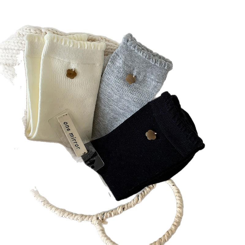 Women's Mid-Calf Lace Cotton Socks - Little Flower Shell Button, Boneless, Versatile Korean Style for Autumn and Winter