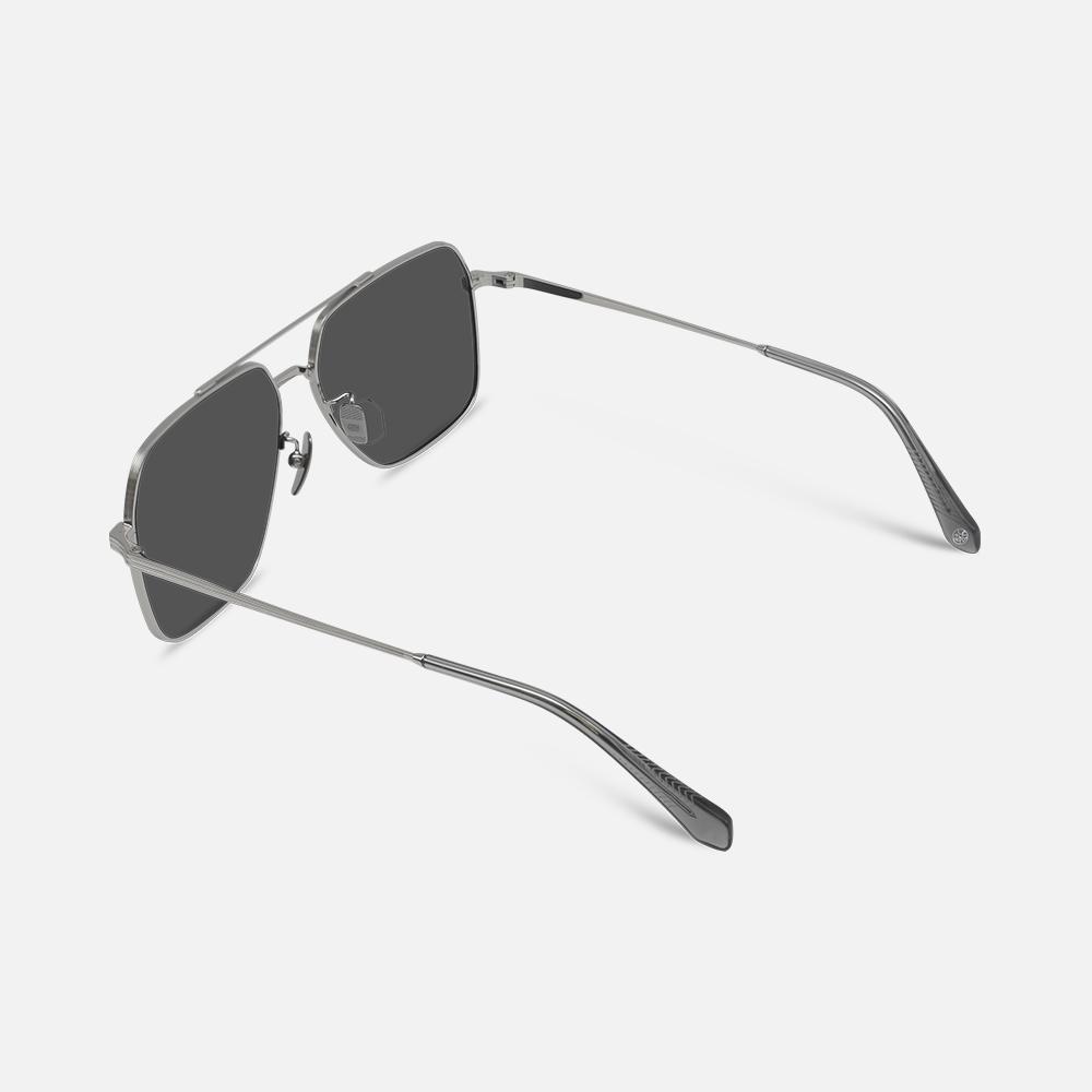 Peulleomediteo Maverick Maverick C2