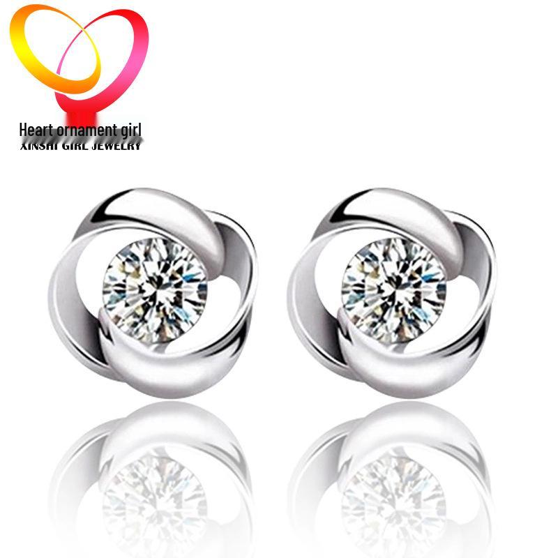 

Korean Style Rotating Love Diamond Stud Earrings for Women 45612