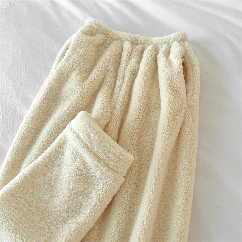 Women's Double-Pocket Coral Fleece Flannel Pajama Pants - Thick, Warm, and Perfect for Autumn/Winter