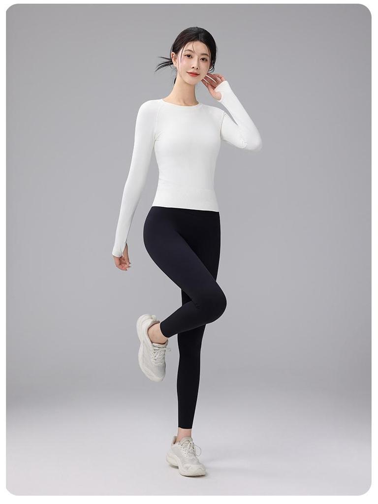Thickened Seamless Women's Long Sleeve Yoga Top - Slimming, Breathable Round Neck for Autumn & Winter.