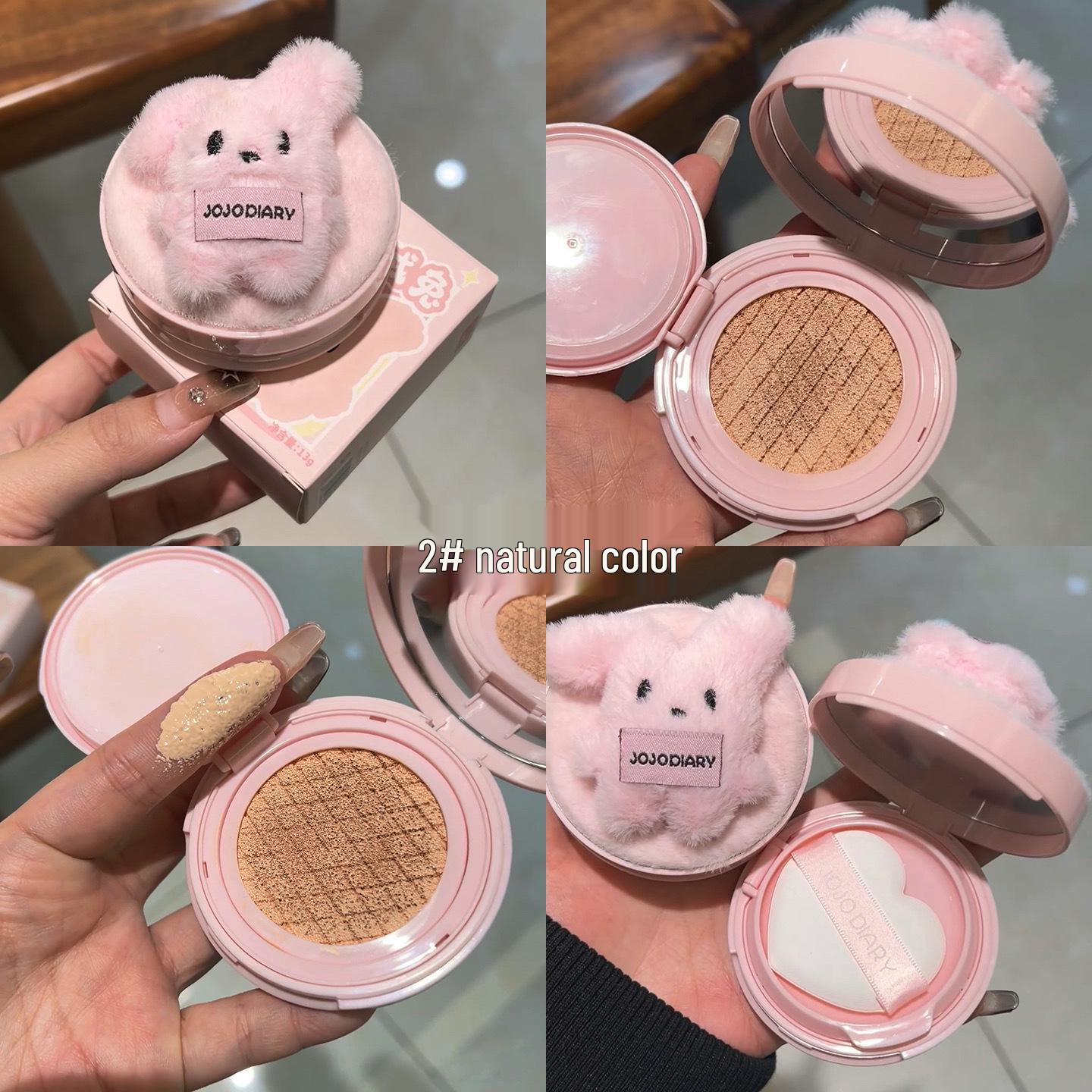 JOJO DIARY Пушистая кроличья подушка-основа: Увлажняет, Маскирует, Не скатывается, Не размазывается.