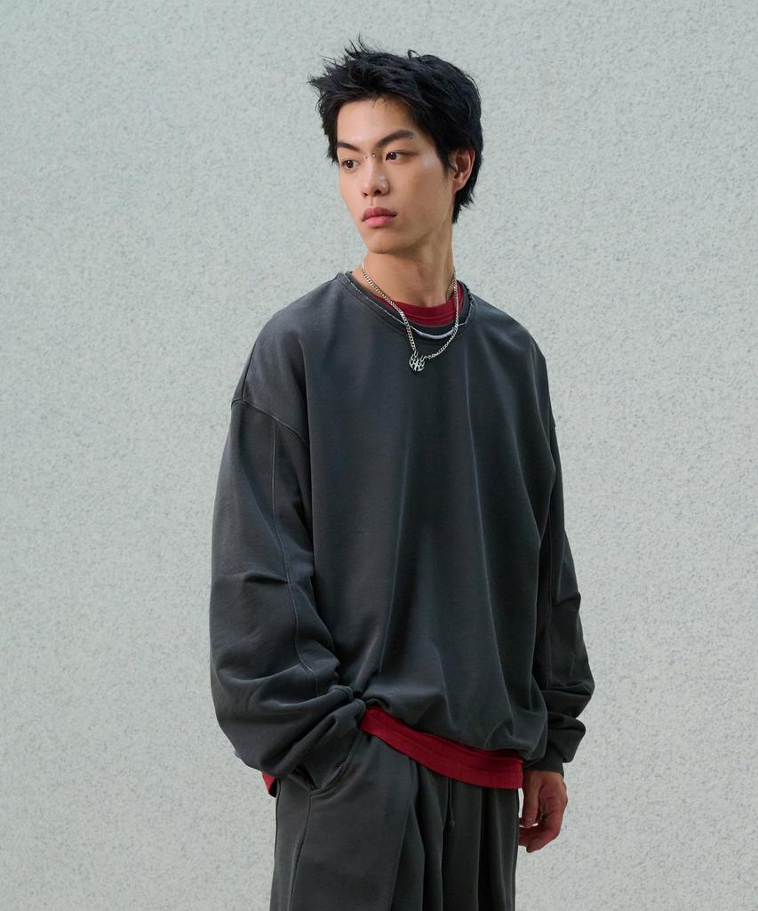 DESIRED Cutout Pigment Sweatshirt-Fesk5102B09