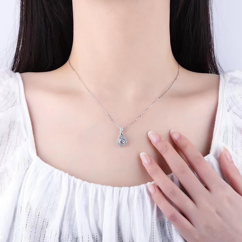 Water Drop Necklace Women'S Light Luxury Niche High Sense 1 Carat Zircon Light Luxury Versatile Collarbone Chain Jewelry Quality