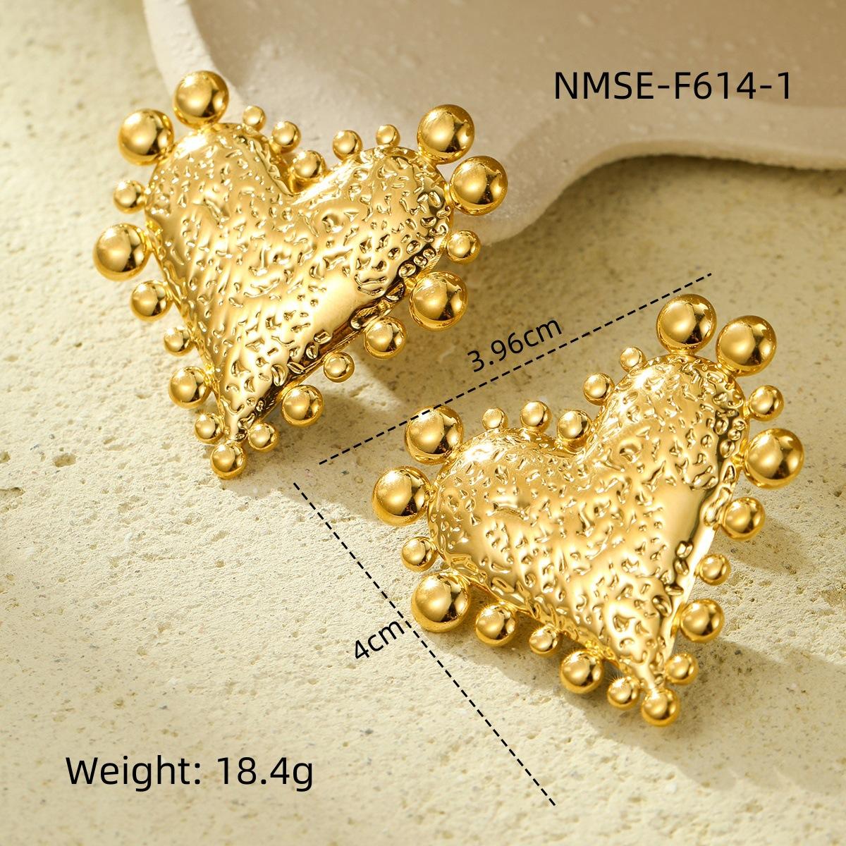 GEMCHIC Women s Vintage Gold Stainless Steel Heart Hammered Texture Earrings 18K Gold Plated Light Luxury Hypoallergenic Ear Studs