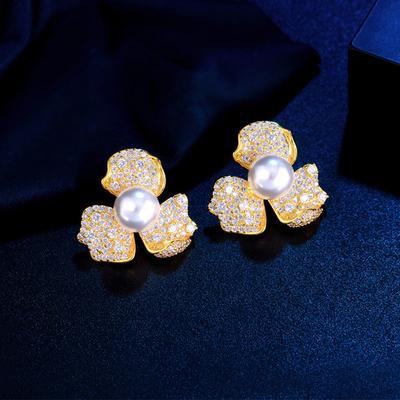 Needle Elegant Temperament Premium Earrings Full Diamond Petals Zircon Inlaid Flowers Pearl Stud Earrings