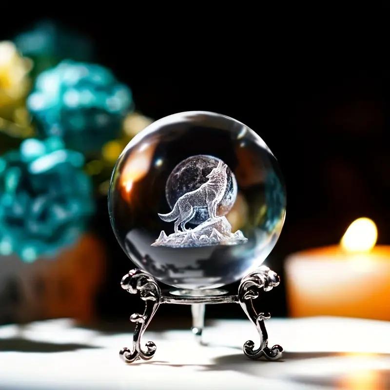 1 Piece of Wolf King Howling Crystal Ball Decorative Item, Birthday Gift Glass Ball, Home Decor Item with Base, Birthday Gift Fo