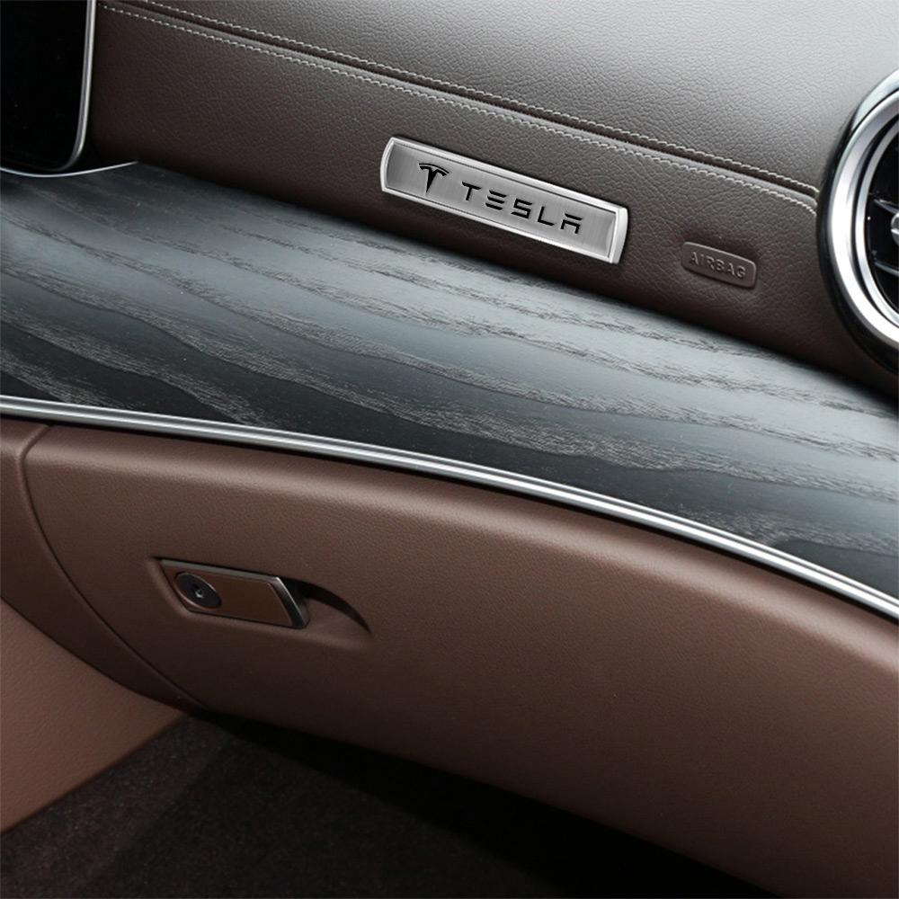 ANA1 1/2PC 3D Metal Car Emblem Rear Trunk Side Window Body Sticker For Tesla Model 3 Roadster Model S X Model Y SpaceX Car Styling