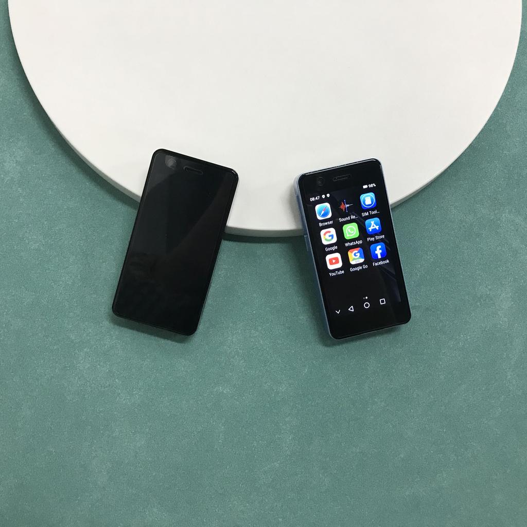 S18 4G Mini Smartphone 2.95inch MT6737 2GB RAM 16GB ROM Dual SIM Dual Standby 5MP Rear Camera Type-C LTE Android Bar Mobile Phone