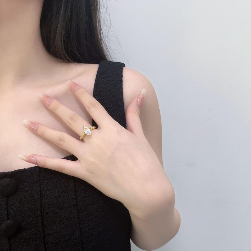 

Jewelry Temperament Simulation Diamond Horse Eye Zircon Ring High-End Light Luxury Women S Ring No. 10