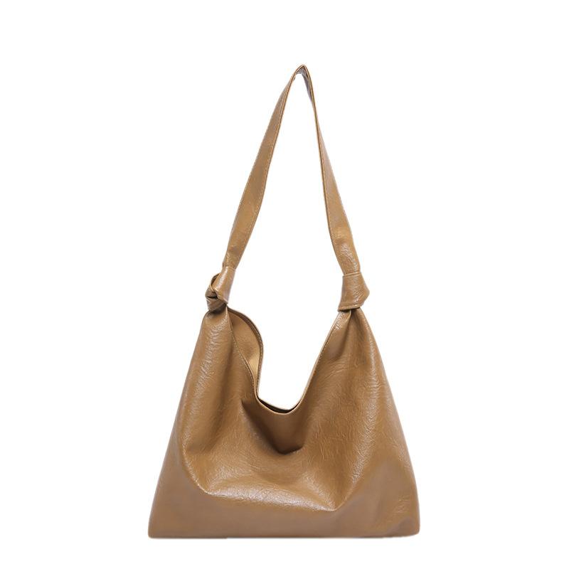 Large capacity commuter handbag bag women's new fashion retro shoulder bag casual versatile underarm tote bag