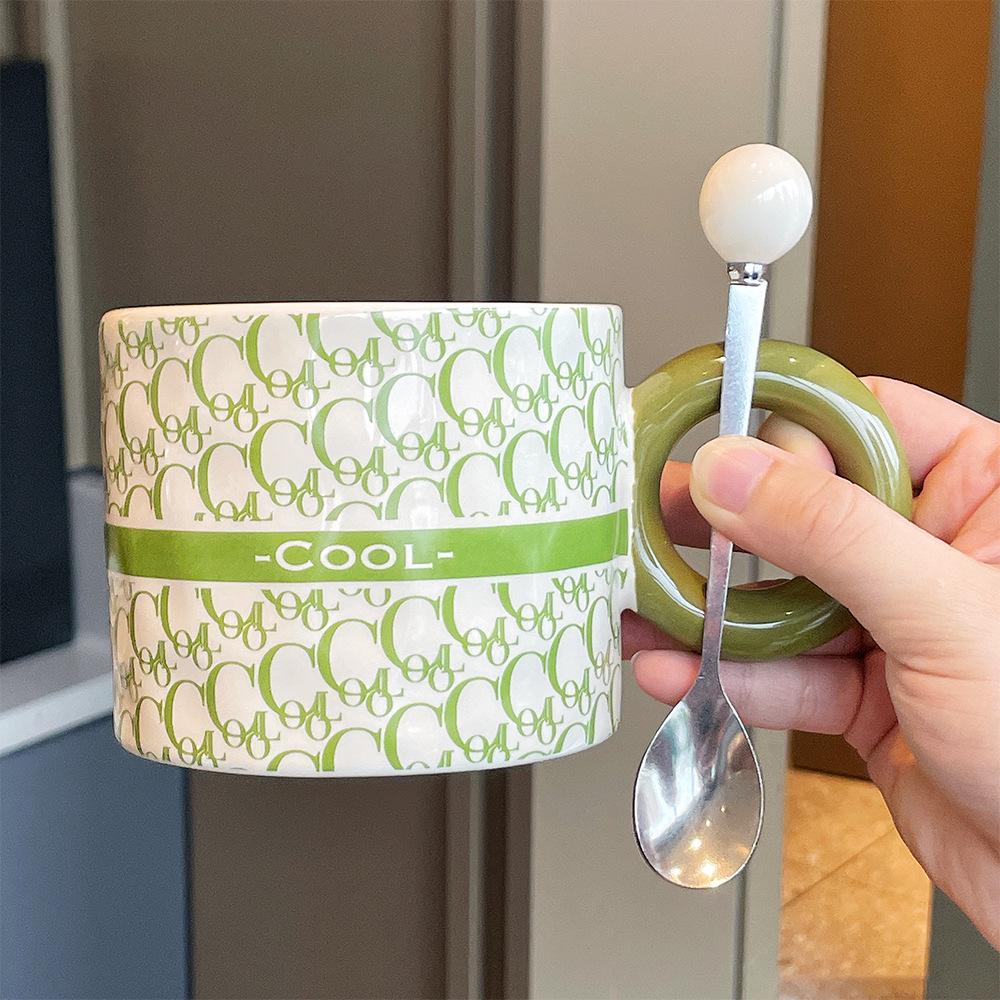 Souvenirs for Girls High End Ceramic Mug with Lid Couple Water Cup Creative Practical Cup Men Coffee Cup Gift