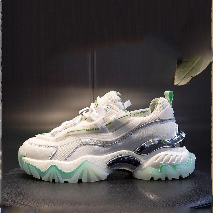 Suction Film Sole Dad Shoes Spring 2025 New Sports Height Increasing Casual Shoes Women's Height Increasing Running Breathable Leather Women's Shoes