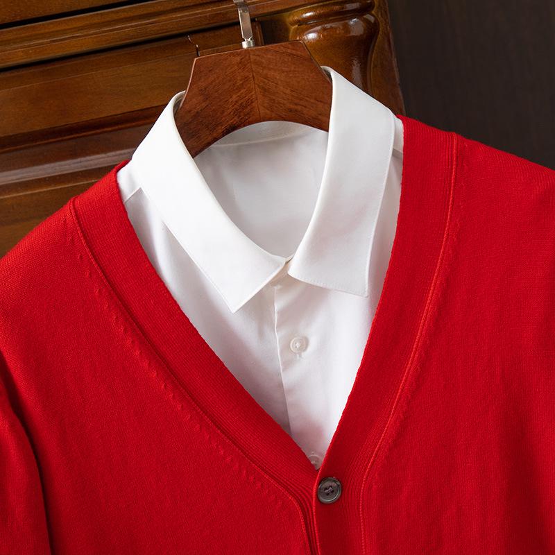 Men's Classic V-Neck Single-Breasted Korean-Style Loose Knit Cardigan Sweater
