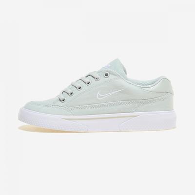 Damskor – Sneakers