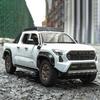 1/24 Toyota Tacoma Picku Wagon Alloy Model Car Toy Diecasts Casting Sound and Light Car Toys for Children Vehicle