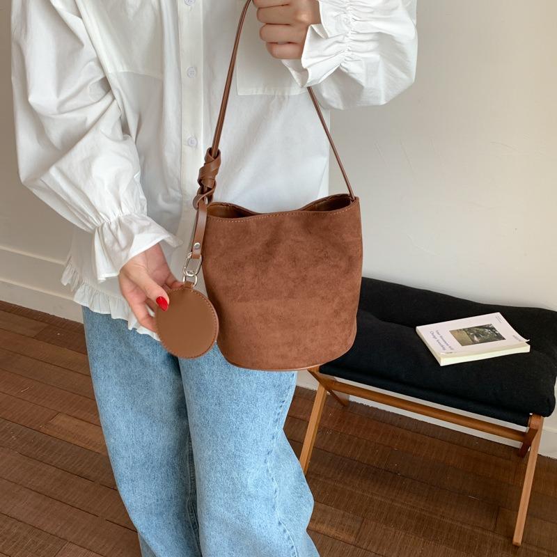 Suede New Matte Leather Bucket Fashionable and Simple Commuter Bag Shoulder Messenger Women's Bag