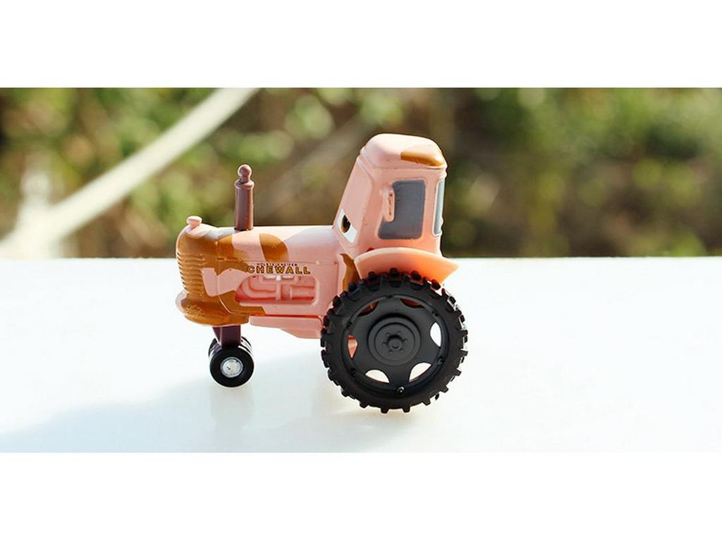 Cars 2 Tractor Little Cow Farm Guardian Toy Racing Driver